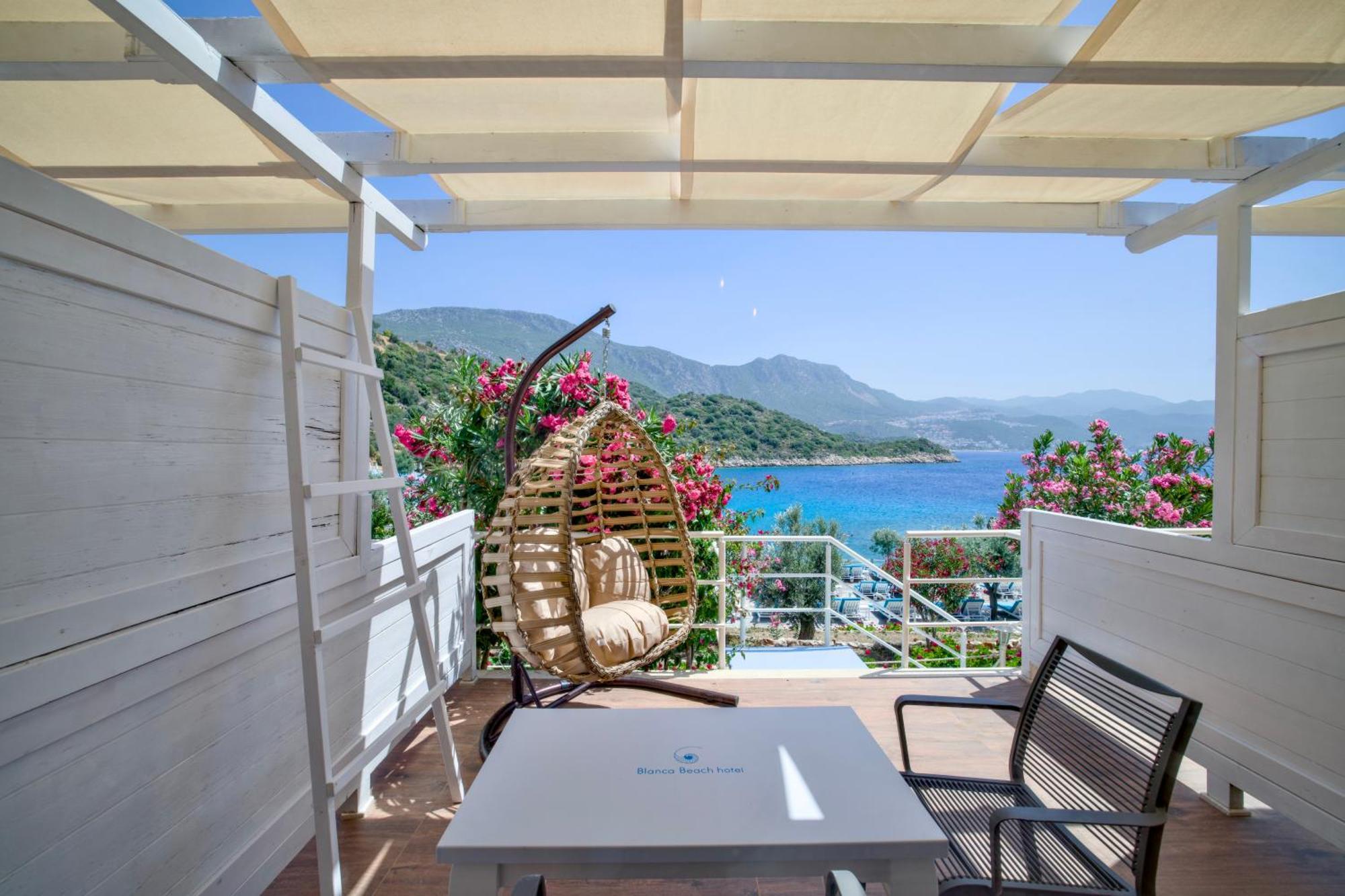Blanca Beach Hotel Kas Exterior photo