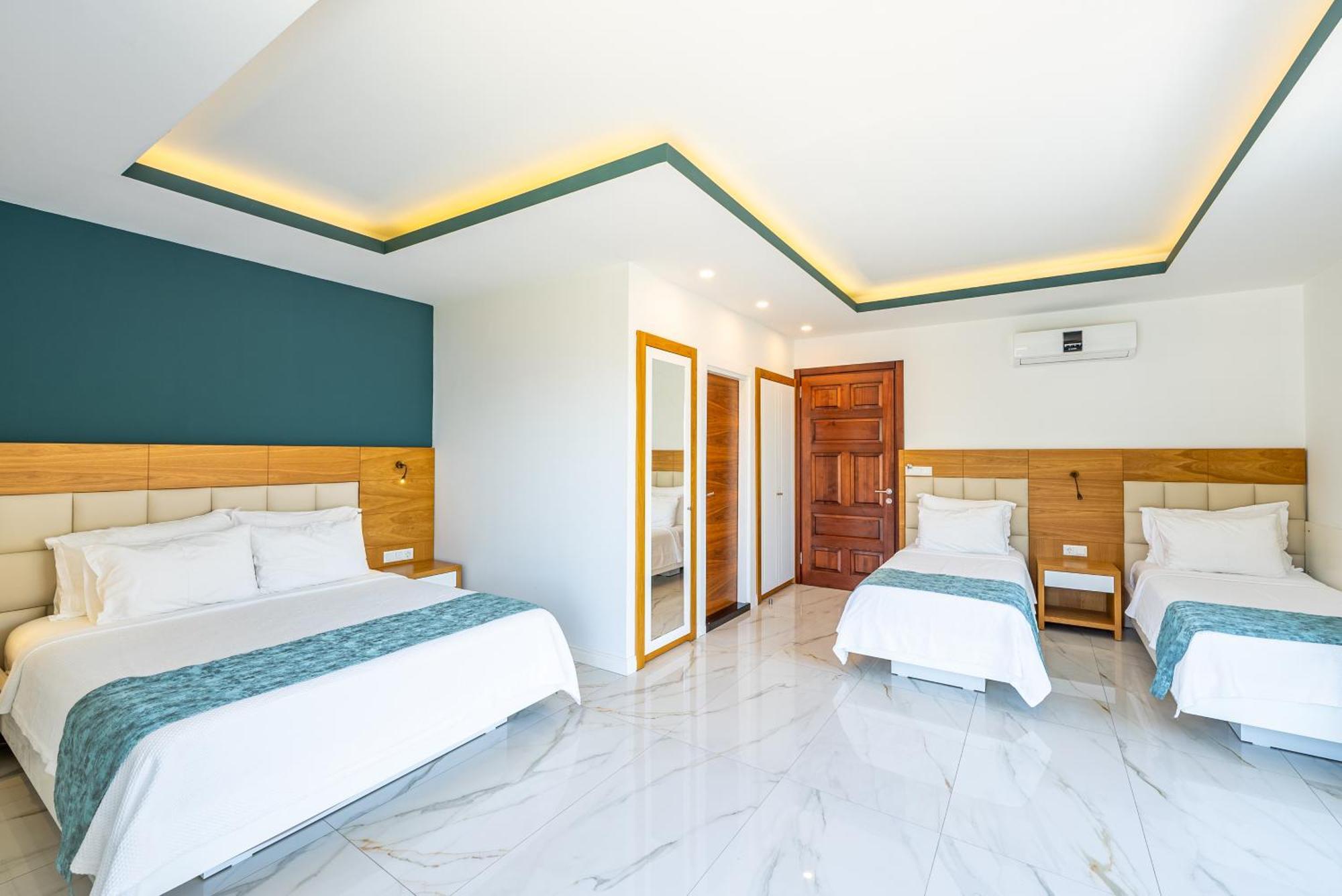 Blanca Beach Hotel Kas Exterior photo