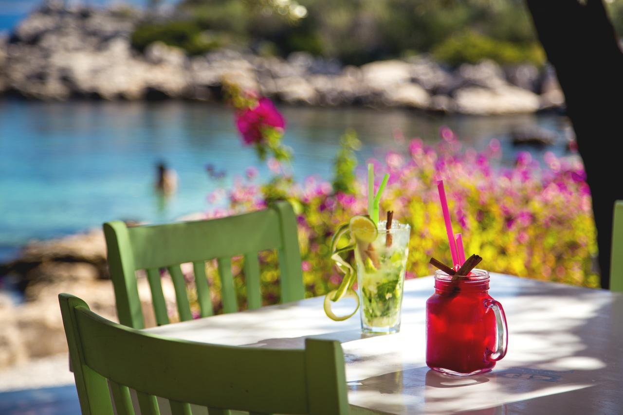 Blanca Beach Hotel Kas Exterior photo